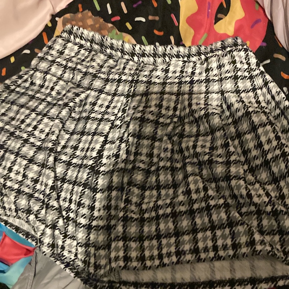 Houndstooth mini skirt Jolie and Joy